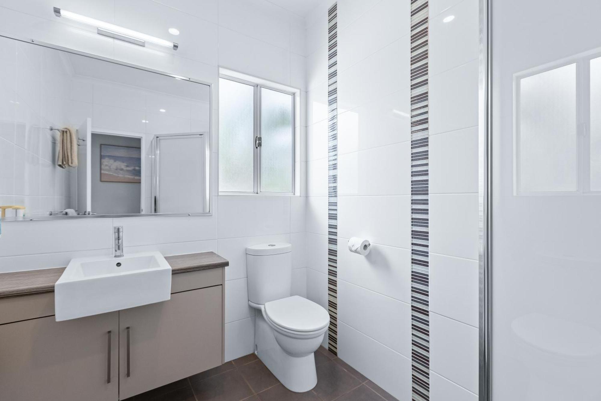 ברום Cable Beachside Villas מראה חיצוני תמונה